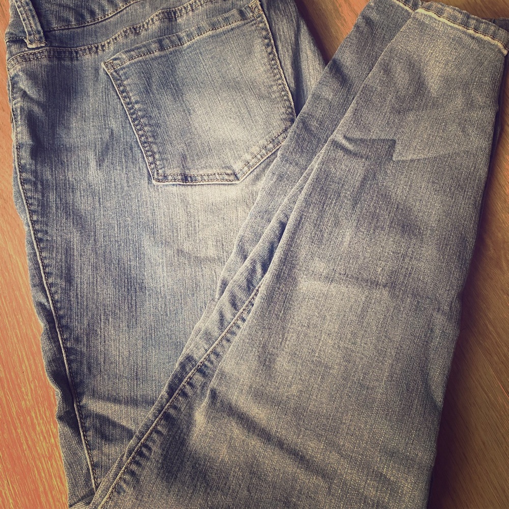 Torrid Jeggings 3 button Skinny Leg Jeans